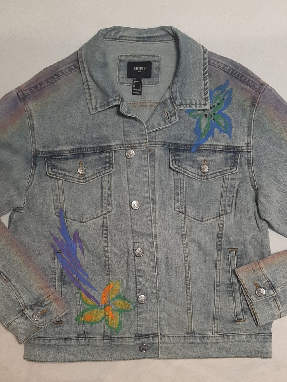 Forever 21 Size L Denim Jacket Painted Floral Abstract Design Vintage Worn Look - Picture 1 of 16